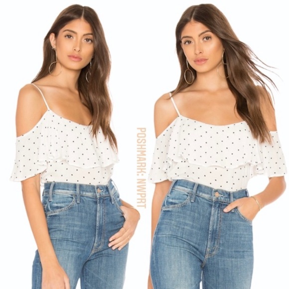 BB Dakota Tops - BB DAKOTA ❥ Alexus Ruffle Top Polka Dot White XS